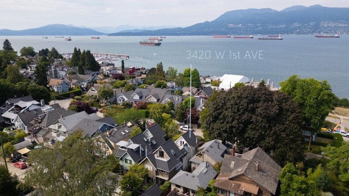 Photo 2 at 3420 W 1st Avenue, Kitsilano, Vancouver West