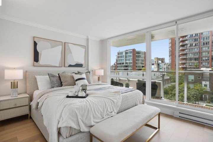 Photo 23 at 504 - 1501 Howe Street, Yaletown, Vancouver West
