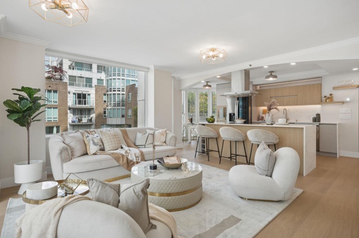 Photo 13 at 504 - 1501 Howe Street, Yaletown, Vancouver West