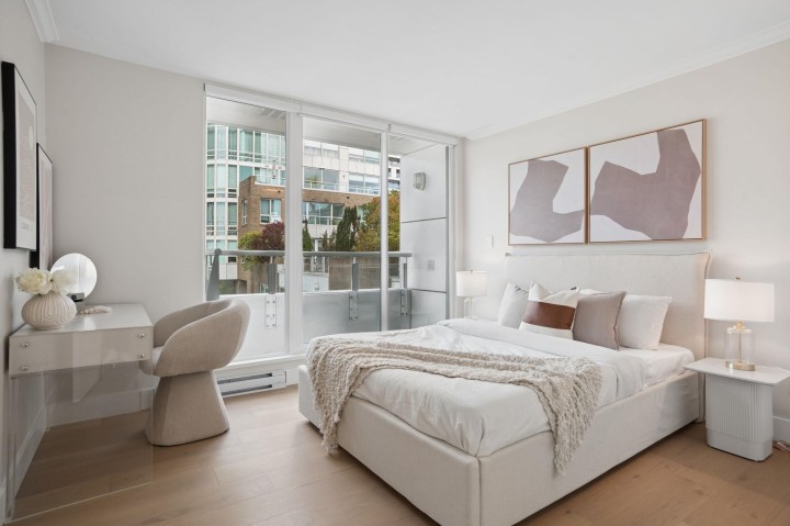 Photo 26 at 504 - 1501 Howe Street, Yaletown, Vancouver West