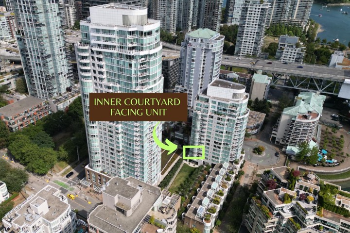 Photo 3 at 504 - 1501 Howe Street, Yaletown, Vancouver West
