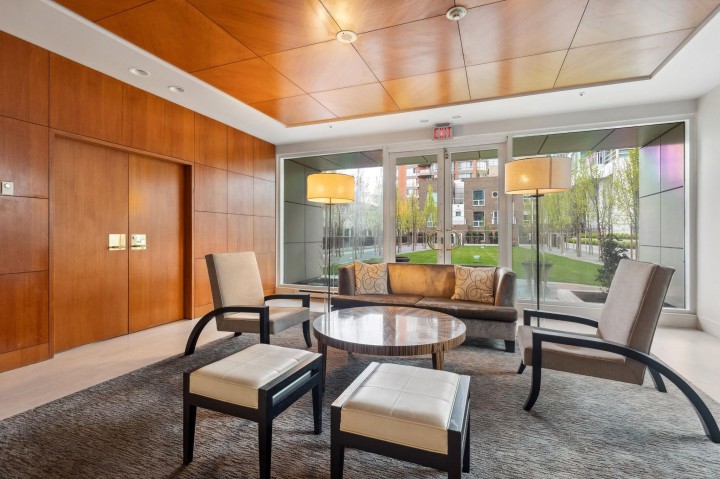 Photo 36 at 504 - 1501 Howe Street, Yaletown, Vancouver West