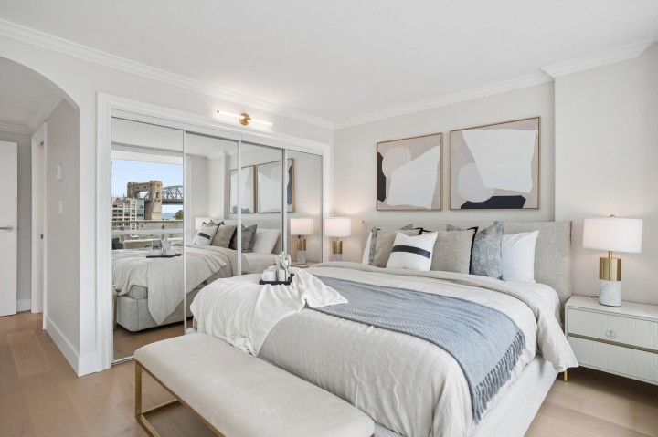 Photo 24 at 504 - 1501 Howe Street, Yaletown, Vancouver West