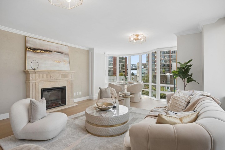 Photo 8 at 504 - 1501 Howe Street, Yaletown, Vancouver West