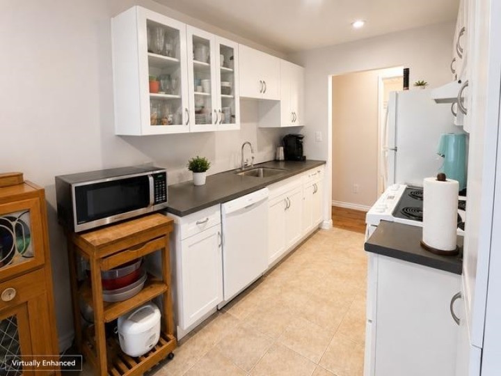 Photo 4 at 36 - 882 Premier Street, Lynnmour, North Vancouver