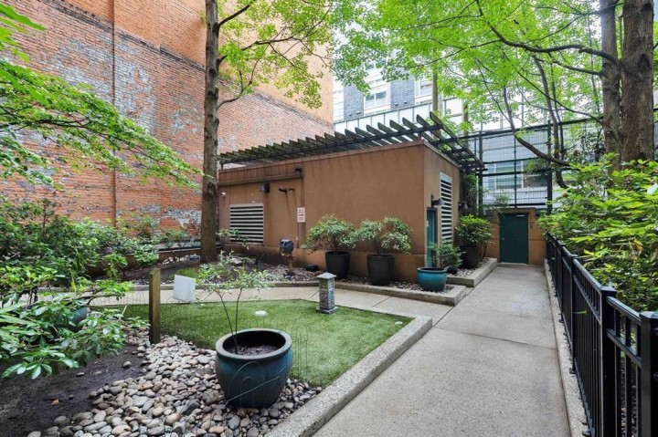 Photo 27 at 511 - 22 E Cordova Street, Downtown VE, Vancouver East