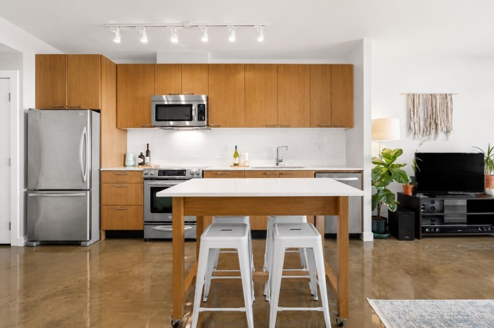 Photo 3 at 704 - 221 Union Street, Strathcona, Vancouver East