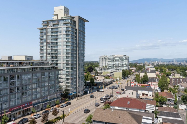 Photo 24 at 507 - 2435 Kingsway, Collingwood VE, Vancouver East