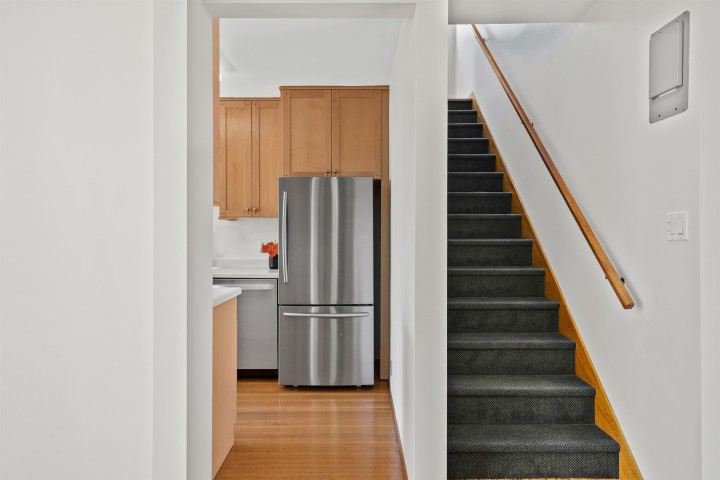 Photo 23 at 8 - 2296 W 39th Avenue, Kerrisdale, Vancouver West