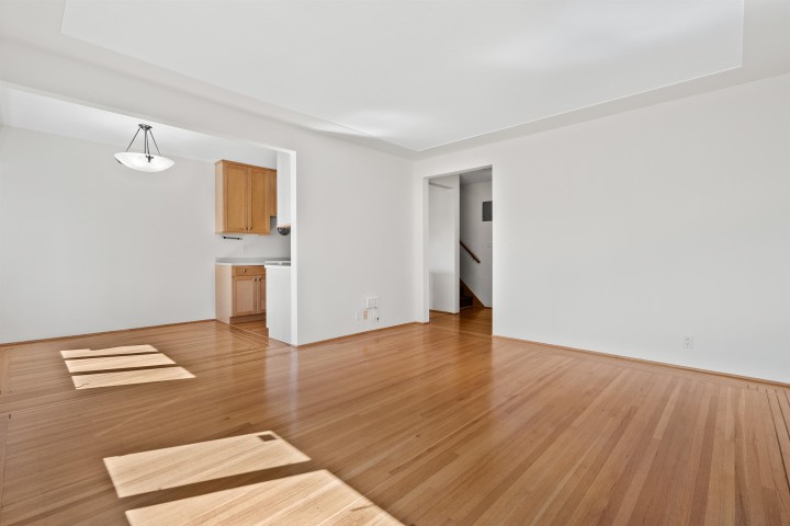 Photo 8 at 8 - 2296 W 39th Avenue, Kerrisdale, Vancouver West
