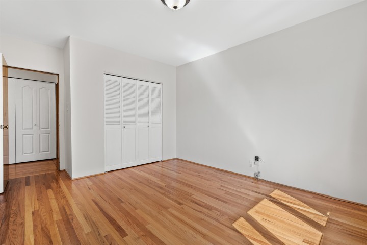 Photo 21 at 8 - 2296 W 39th Avenue, Kerrisdale, Vancouver West