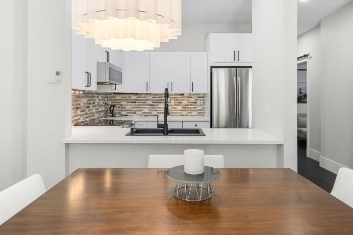 Photo 12 at 404 - 5605 Hampton Place, University VW, Vancouver West