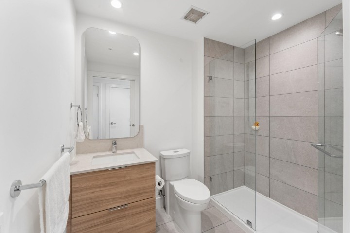 Photo 18 at 206 - 2325 Emery Court, Lynn Valley, North Vancouver