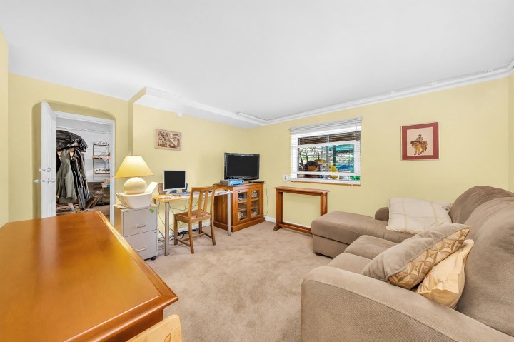 Photo 15 at 956 E 21st Avenue, Fraser VE, Vancouver East