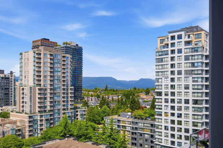 Photo 16 at 1503 - 3520 Crowley Drive, Collingwood VE, Vancouver East