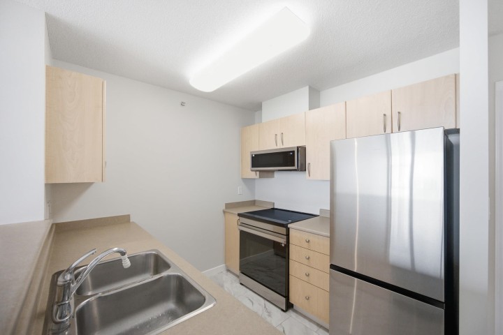 Photo 21 at 1503 - 3520 Crowley Drive, Collingwood VE, Vancouver East