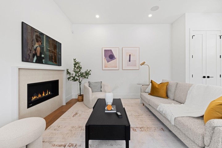 Photo 3 at 2 - 2848 W 19th Avenue, Arbutus, Vancouver West
