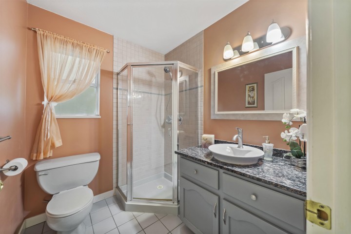 Photo 17 at 2445 Mowat Place, Blueridge NV, North Vancouver