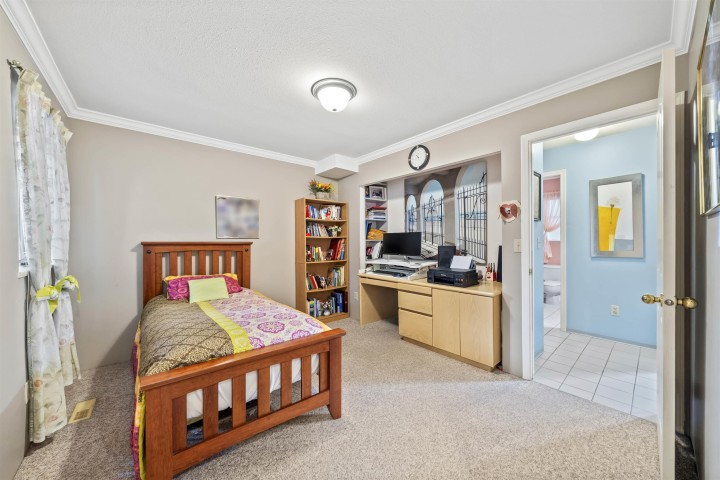 Photo 16 at 2445 Mowat Place, Blueridge NV, North Vancouver