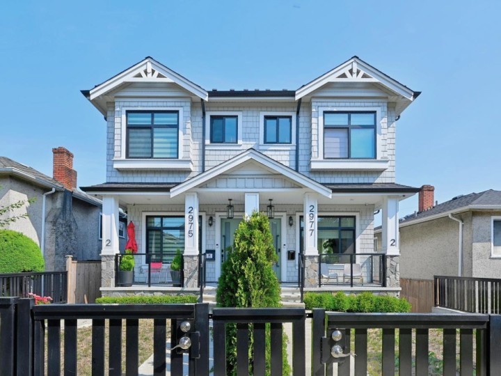 Photo 2 at 2977 E 42nd Avenue, Killarney VE, Vancouver East