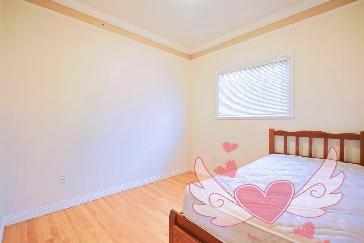 Photo 14 at 6915 Dumfries Street, Knight, Vancouver East