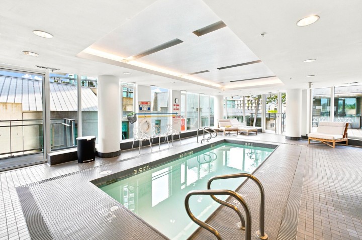 Photo 25 at 802 - 1409 W Pender Street, Coal Harbour, Vancouver West