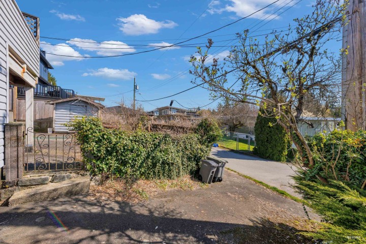 Photo 12 at 7790 Elliott Street, Fraserview VE, Vancouver East