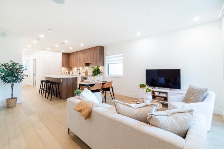 Photo 9 at 101 - 1550 E 3rd Avenue, Grandview Woodland, Vancouver East