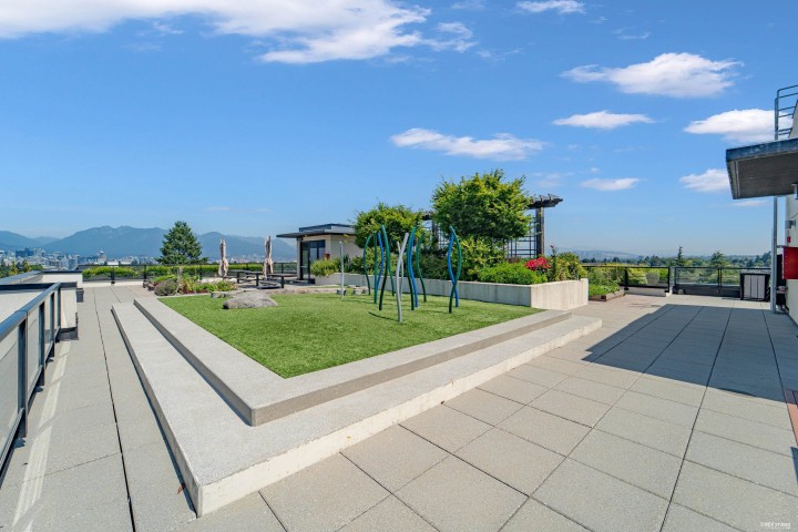Photo 32 at 406 - 4408 Cambie Street, Cambie, Vancouver West