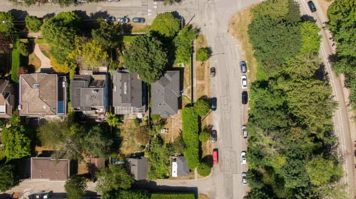 Photo 5 at 1825 Discovery Street, Point Grey, Vancouver West