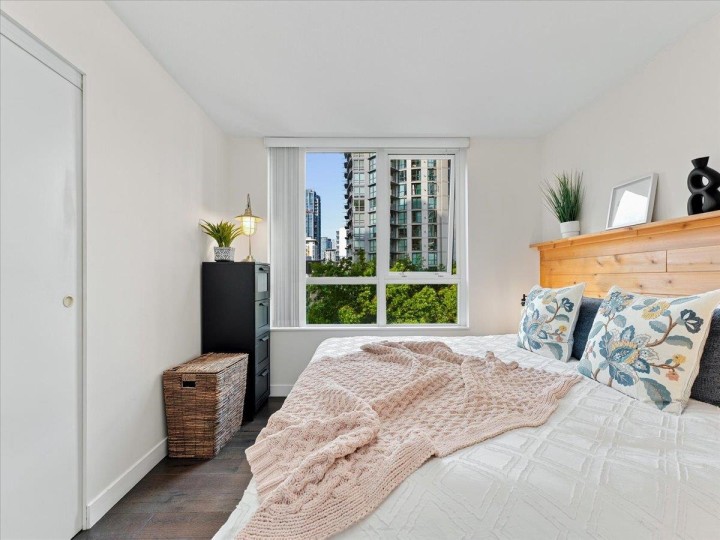 Photo 17 at 608 - 1495 Richards Street, Yaletown, Vancouver West