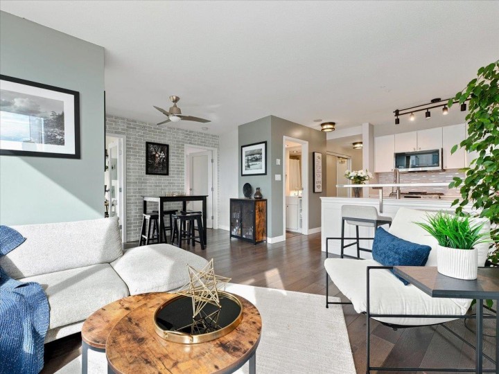 Photo 1 at 608 - 1495 Richards Street, Yaletown, Vancouver West