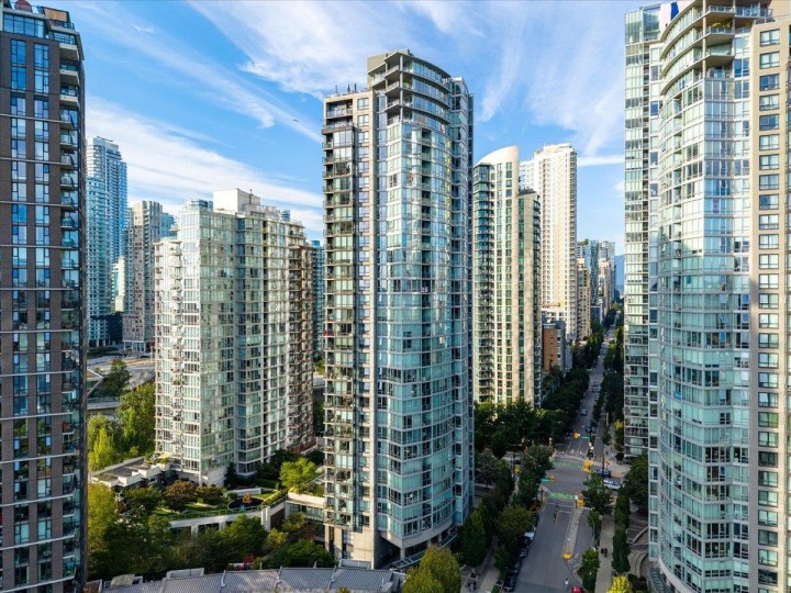 Photo 29 at 608 - 1495 Richards Street, Yaletown, Vancouver West