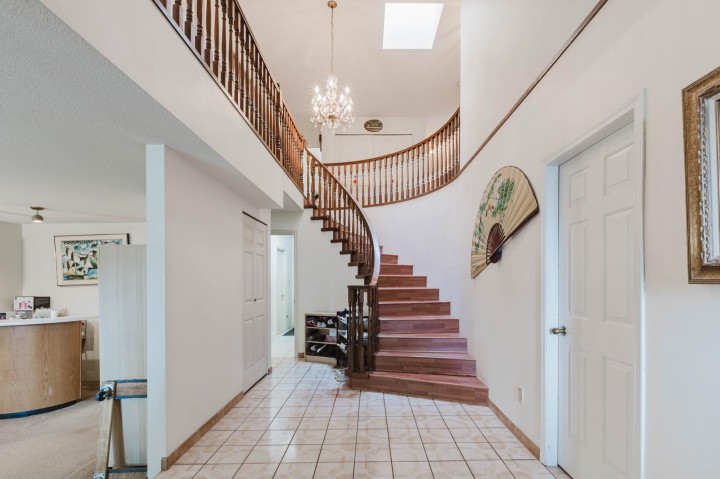 Photo 2 at 3230 Garden Drive, Grandview Woodland, Vancouver East