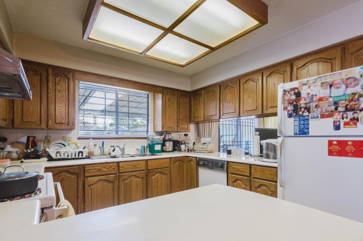Photo 10 at 3230 Garden Drive, Grandview Woodland, Vancouver East
