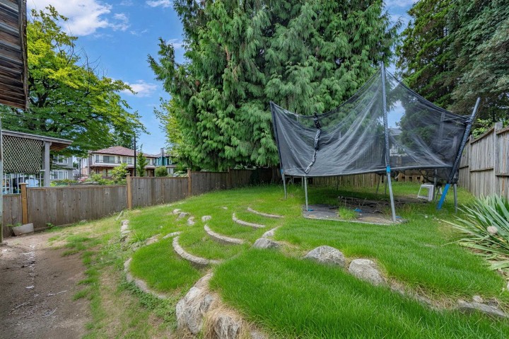 Photo 25 at 4987 Hoy Street, Collingwood VE, Vancouver East