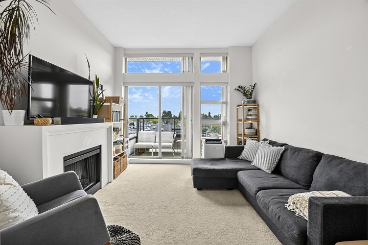Photo 11 at 417 - 4550 Fraser Street, Fraser VE, Vancouver East
