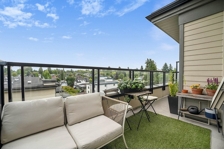 Photo 19 at 417 - 4550 Fraser Street, Fraser VE, Vancouver East