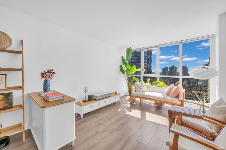 Photo 19 at 1705 - 1155 Seymour Street, Downtown VW, Vancouver West