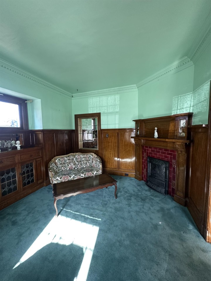 Photo 7 at 4132 Balkan Street, Fraser VE, Vancouver East