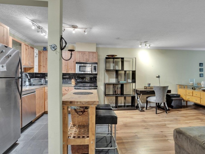 Photo 9 at 303 - 1234 Pendrell Street, West End VW, Vancouver West