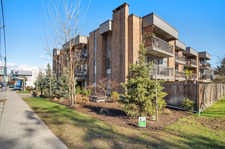 Photo 24 at 205 - 3264 Oak Street, Cambie, Vancouver West