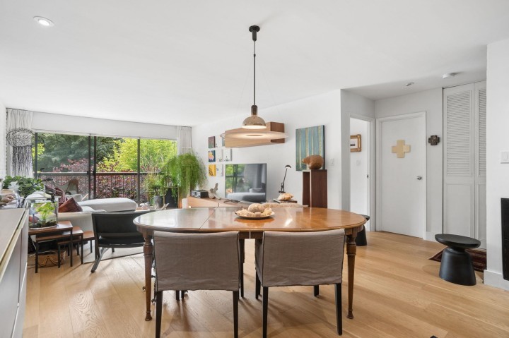 Photo 10 at 205 - 3264 Oak Street, Cambie, Vancouver West