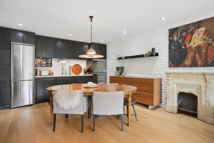 Photo 8 at 205 - 3264 Oak Street, Cambie, Vancouver West