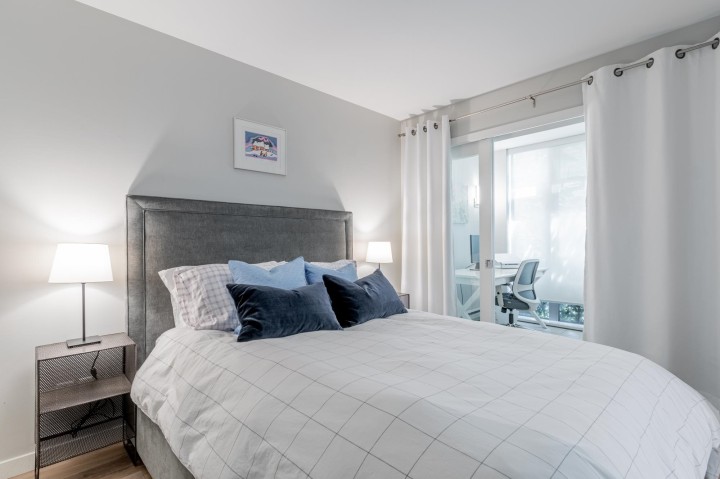 Photo 13 at 1227 Richards Street, Downtown VW, Vancouver West