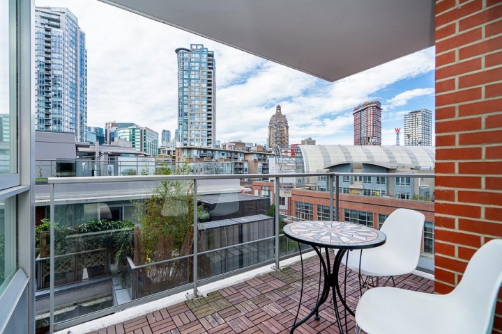 Photo 1 at 806 - 58 Keefer Place, Downtown VW, Vancouver West