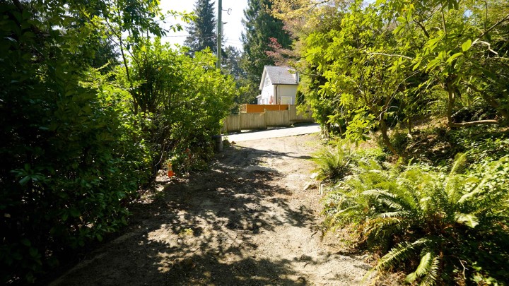 Photo 10 at 4019 Rose Crescent, Sandy Cove, West Vancouver