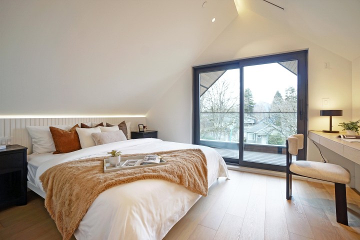 Photo 9 at 1 - 4634 W 15th Avenue, Point Grey, Vancouver West