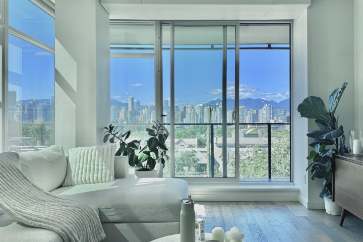 Photo 1 at 503 - 2411 Heather Street, Fairview VW, Vancouver West