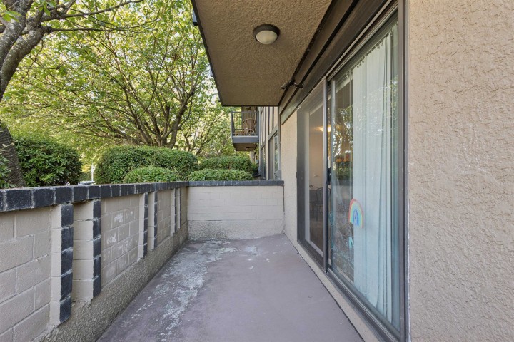 Photo 6 at 112 - 2222 Cambridge Street, Hastings, Vancouver East